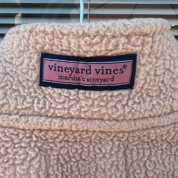 Vineyard Vines Stillwater Sherpa 1/2 Zip size Medium - Picture 6 of 7